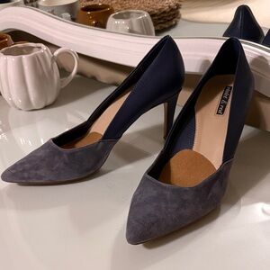 Chic Navy and Gray Heels